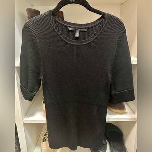 WHBM Black Nylon / Rayon Short-sleeve Sweater size M
BRAND NEW NEVER WORN